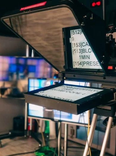 Communication Skills Use a Teleprompter Effectively