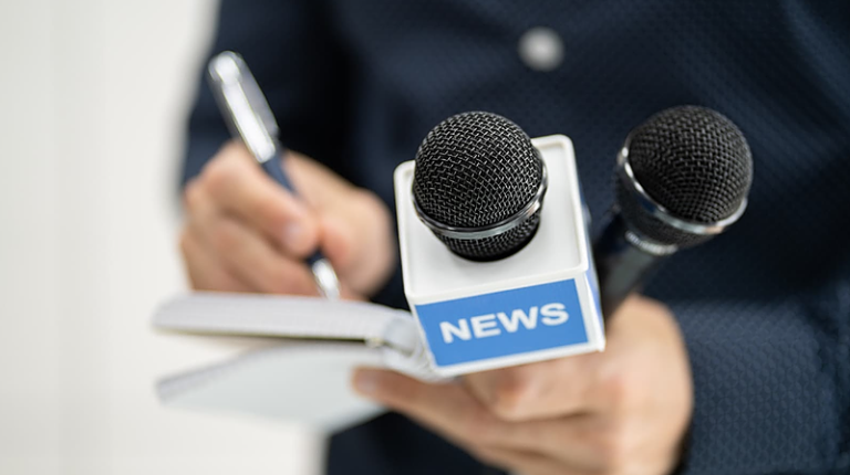 Journalism TV Reporters News Anchors Look Great on TV